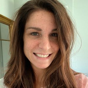 Meet your Posher, Jillian